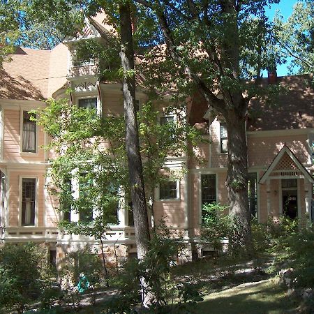 1884 Wildwood Bed And Breakfast Inn Hot Springs Dış mekan fotoğraf